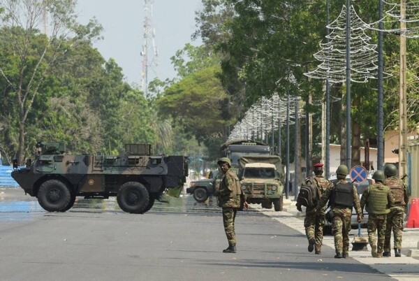 Benin Authorities Search for Officers Accused of Coup Attempt
